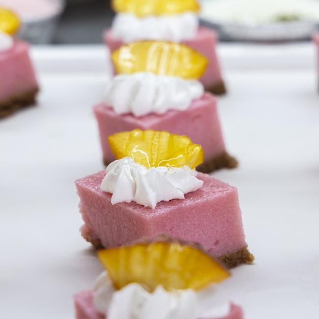 cake-g3ab6c7bd2_1920.jpg