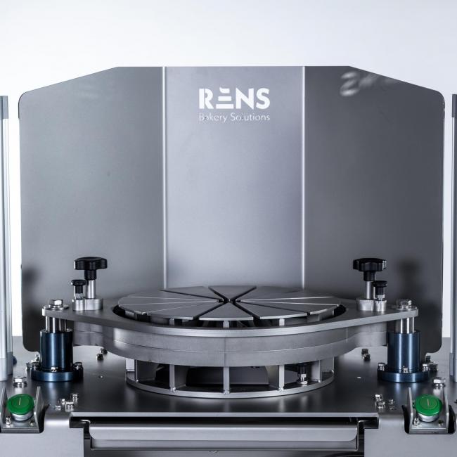 Tiefkühlkuchenschneider